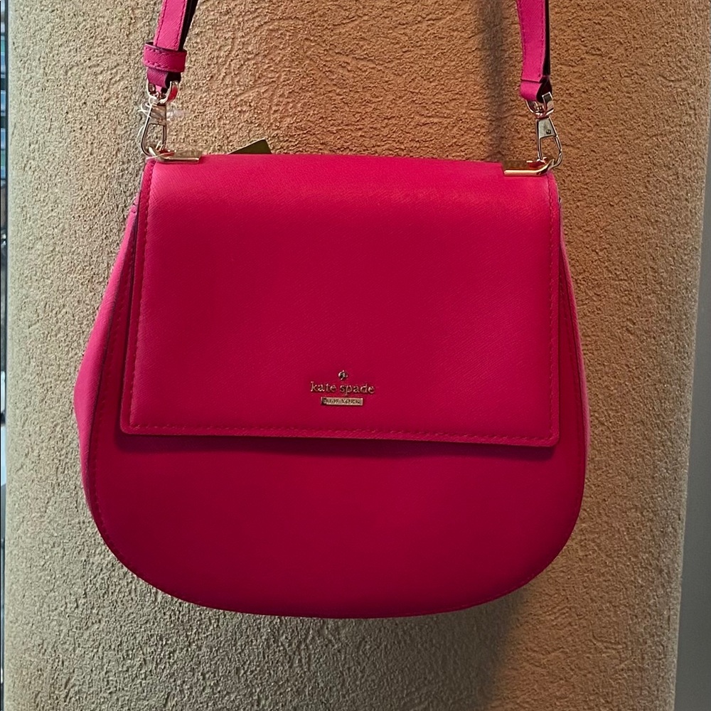 BNWT Kate Spare adjustable strap leather bag